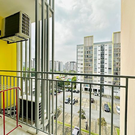 Setia Alam Islamic Homestay Shah Alam Exterior photo